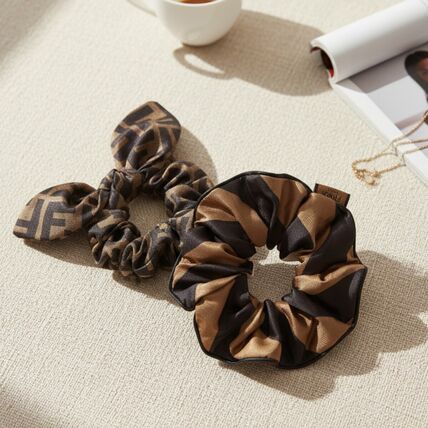 シュシュ FENDI(フェンディ) ヘアアクセサリー(レディース) - ブランド