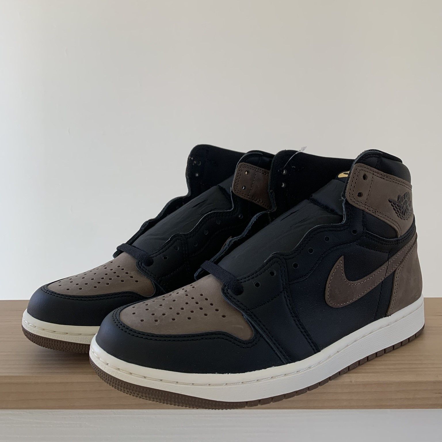2023年新作】ナイキ エアジョーダン1 レトロ ハイ OG 「パロミノ