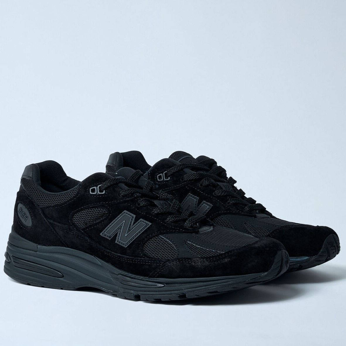 現地価格でお得に買える】ニューバランス 991v2 トリプルブラック【BUYMA】
