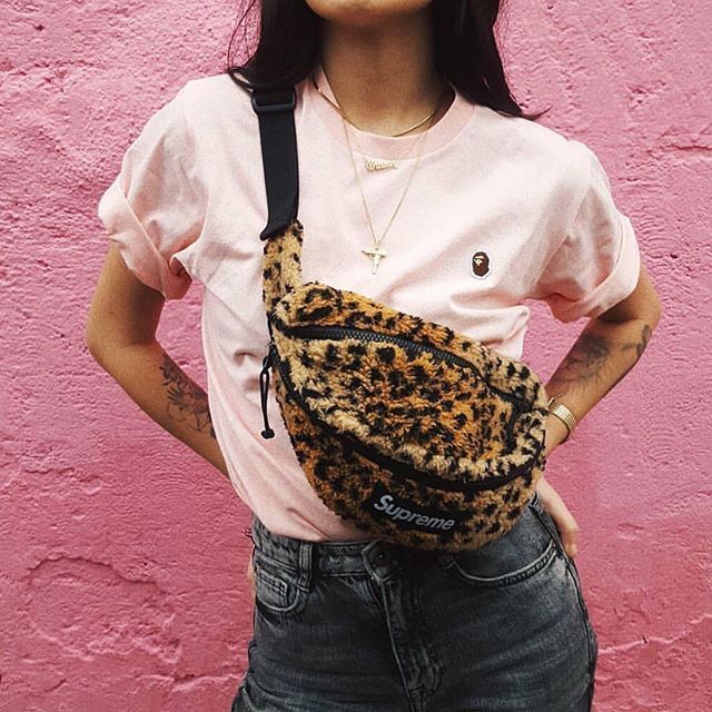 FW17 Supreme Leopard Fleece Waist Bag - ウエストバッグ (Supreme