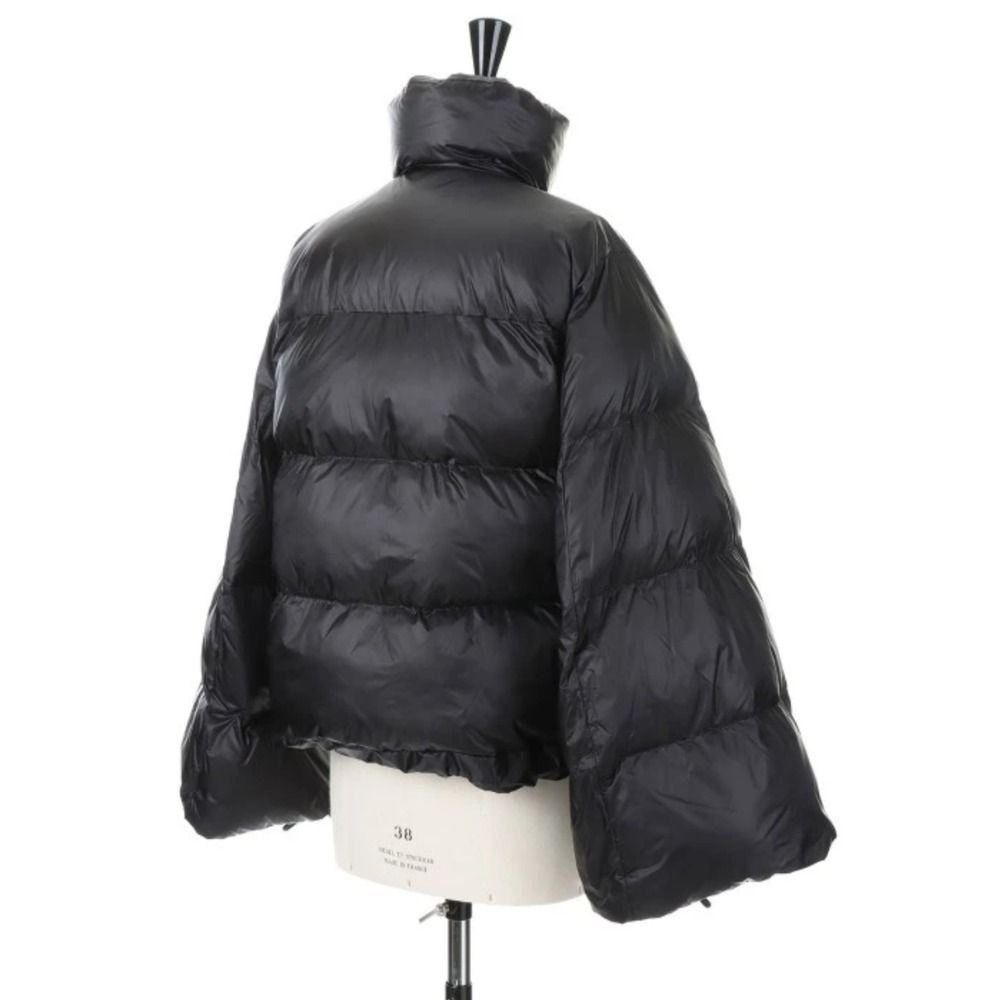 SACAI フレアスリーブ スタンドカラーダウンジャケット ブラック