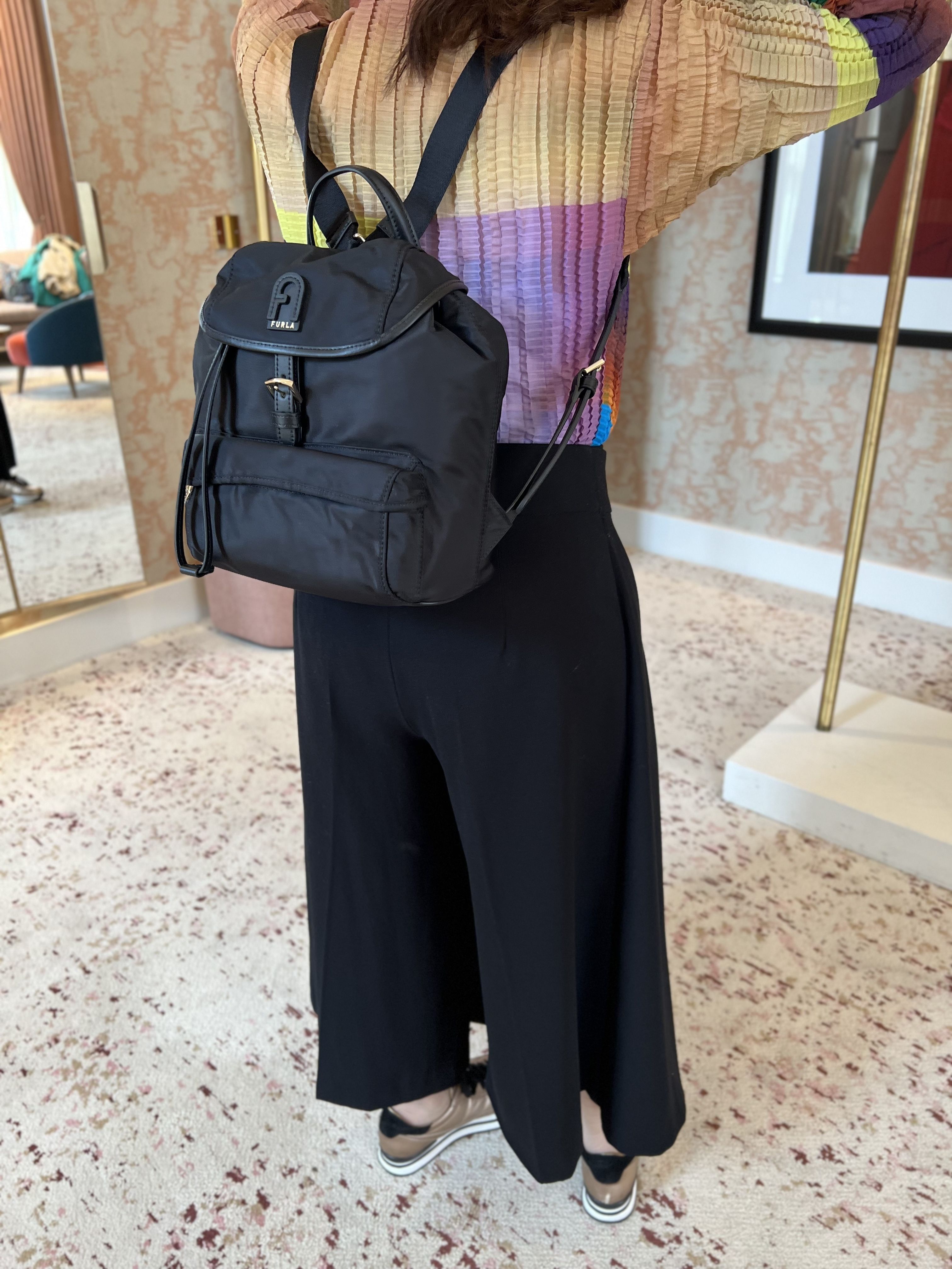 FURLA 直営OUTLET N- B CALIPSO 2色ナイロンバツクパックバッグ (FURLA