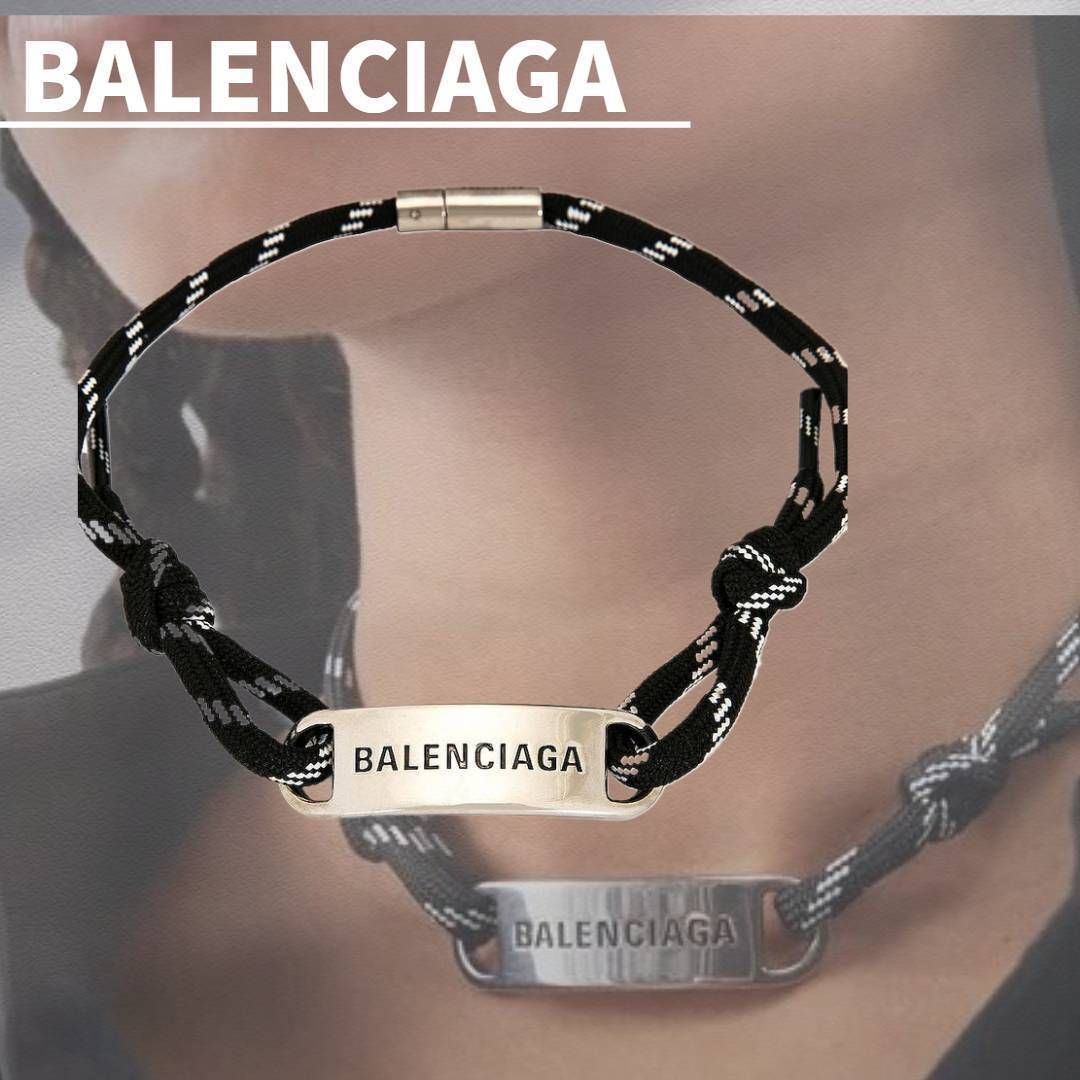 関税込み☆ギフトにも【BALENCIAGA】ロゴプレートチョーカー
