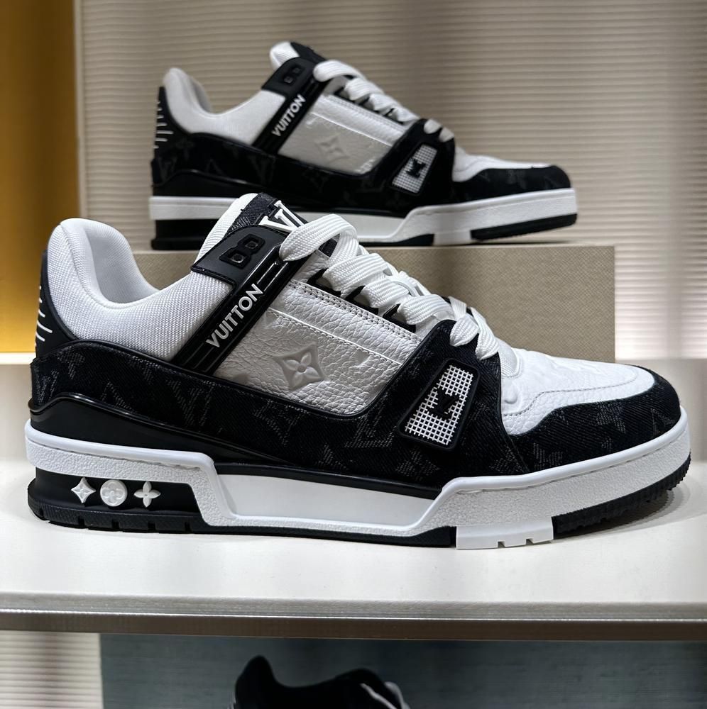 すぐ届く】 ルイヴィトン LV トレイナー・ライン スニーカー (Louis