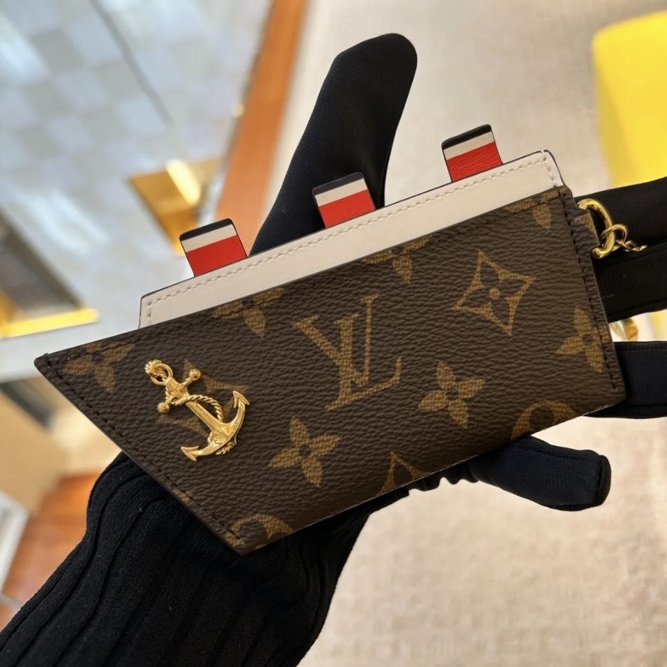 ルイヴィトン】カードケース ポルト カルト・クルーズ 船 (Louis