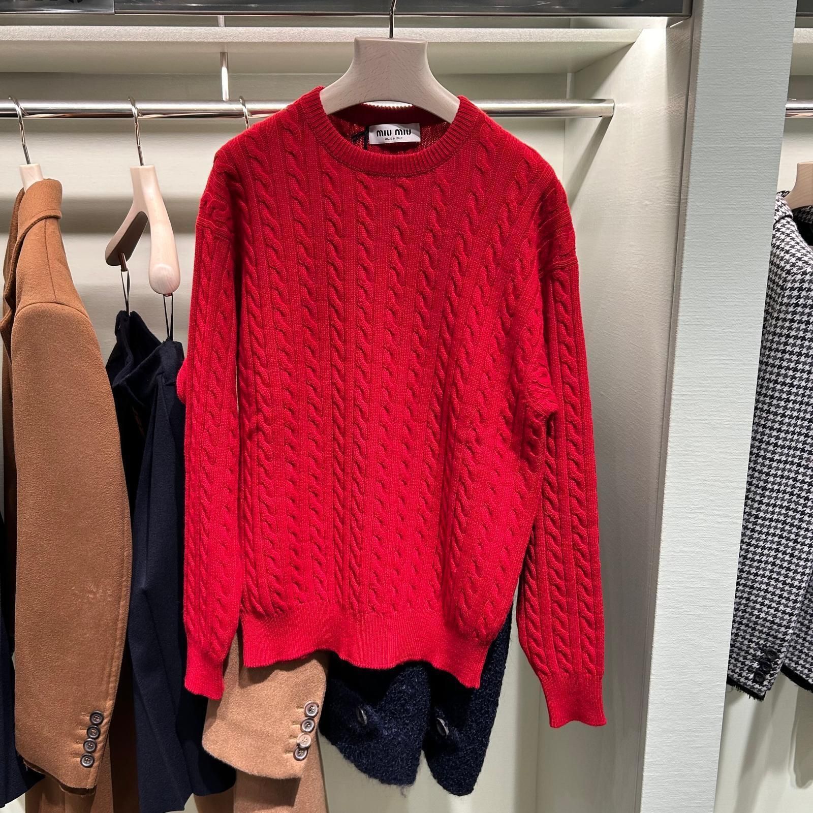 ☆ Miu Miu / ミュウミュウ ☆ カシミア セーター MML818 (MiuMiu