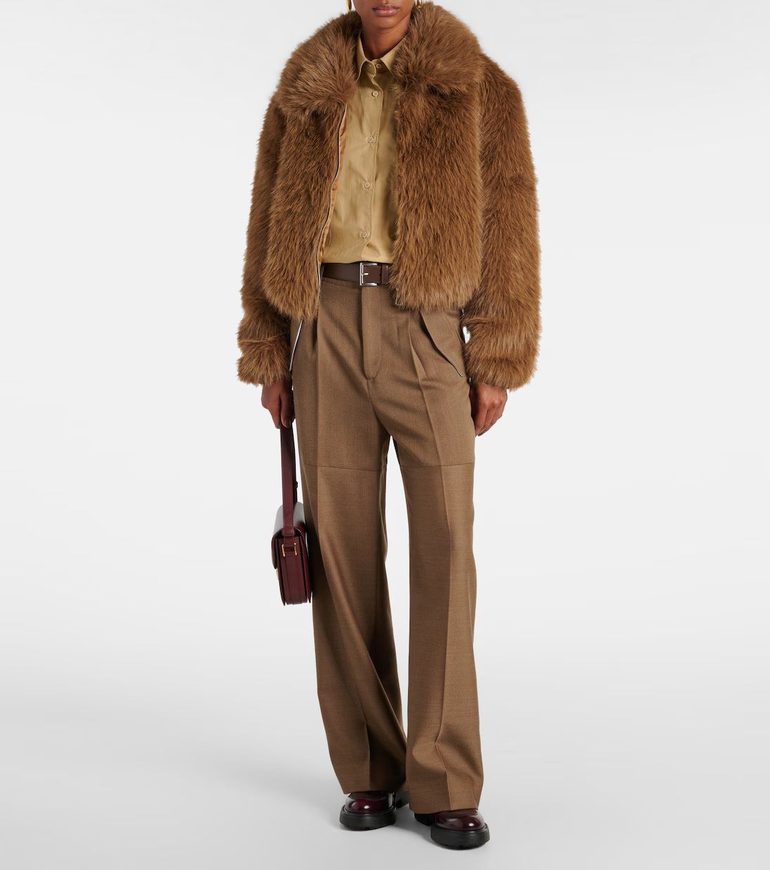 送関込【The Frankie Shop】Hope faux fur jacket ジャケット (The