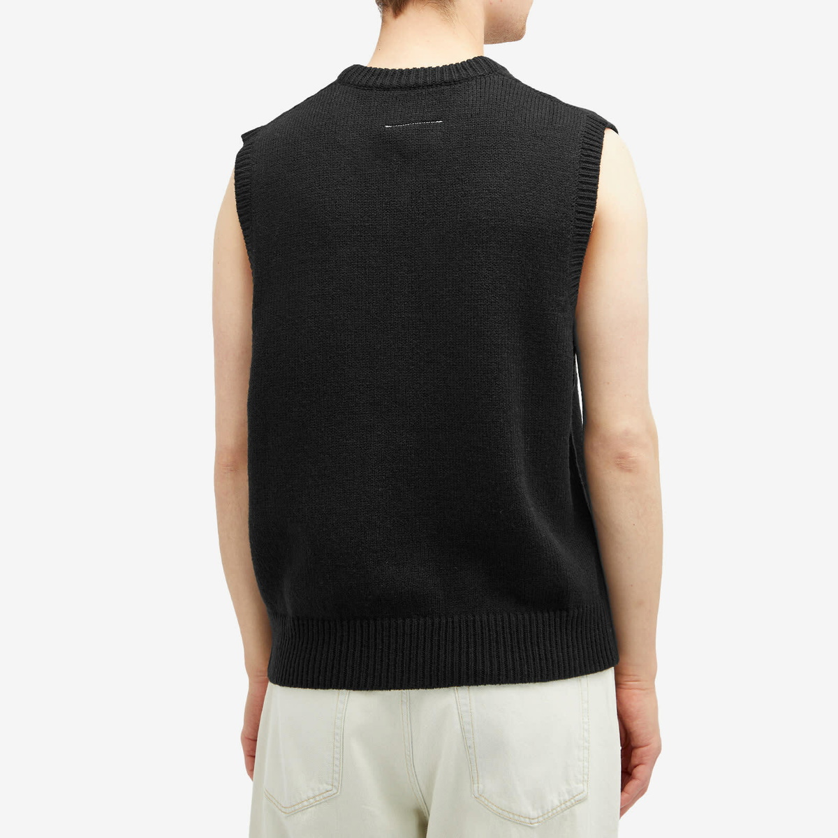 MM6 Maison Margiela Men's Number Logo Knit Vest in Black MM6