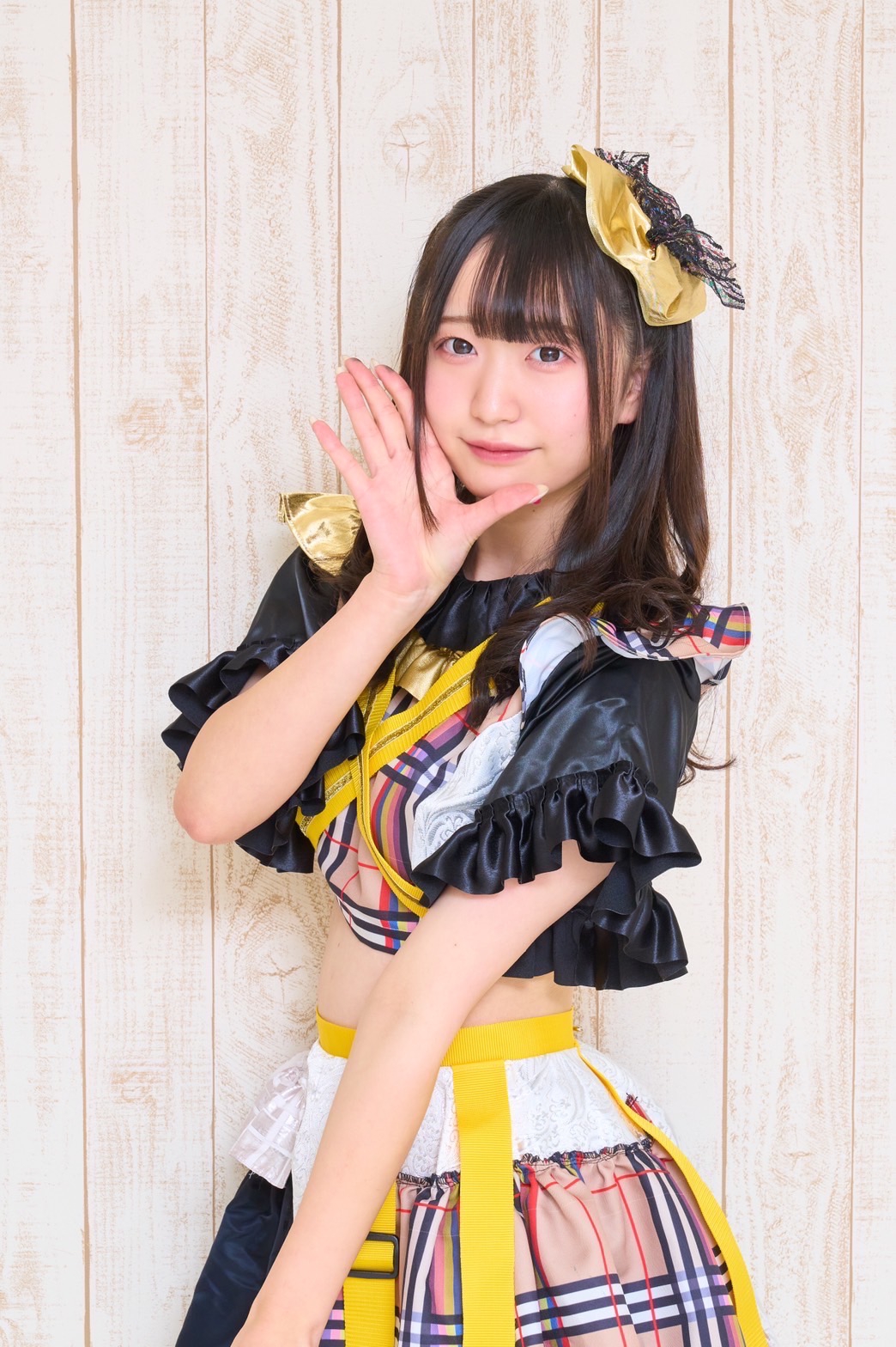 BIOGRAPHY | 81moment