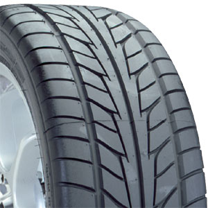 Nitto NT555 Extreme 265 /50 R18 103W SL BSW | Discount Tire