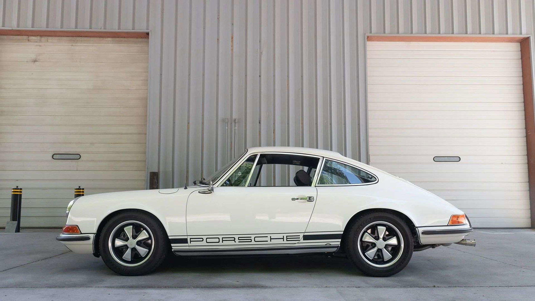 Porsche 911 S (F-Modell) 1969 - elferspot.com - Marketplace for