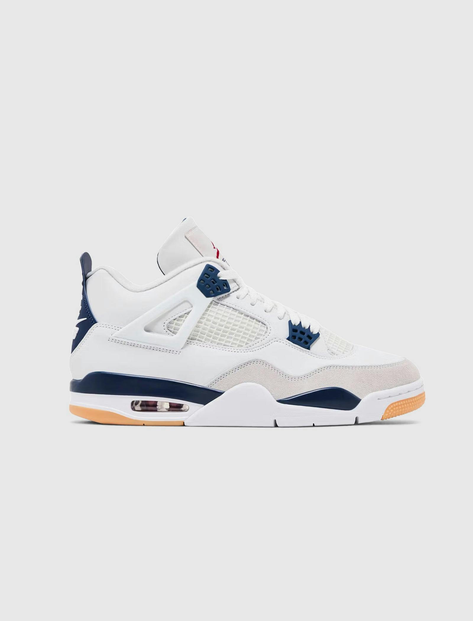 NIKE SB X AIR JORDAN 4 