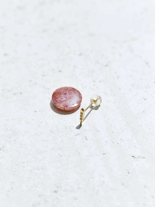 LiniE Official Site | FOSSIL CORAL PIERCE