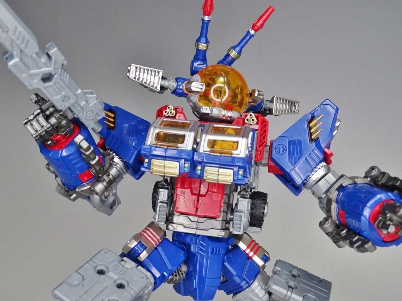 ダイアクロンDA-102 バトルバッファローMk.IV〈D・キャリバー〉 - 多々