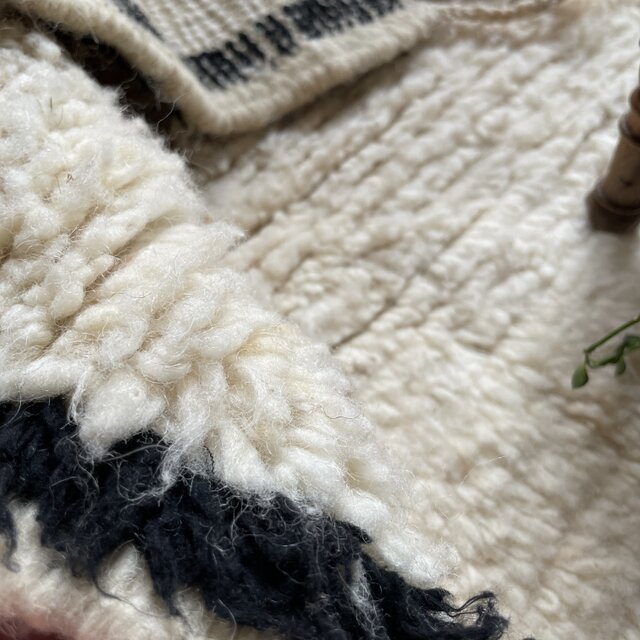 モロッコ ヴィンテージラグ 64×133 ウール100% ヴィンテージラグ