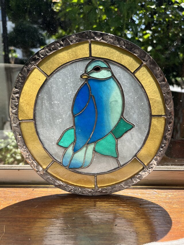 鳥のステンドグラスパネル | iichi 日々の暮らしを心地よくする