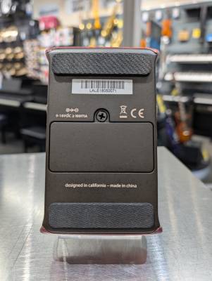 L.R Baggs Align Series Equalizer Pedal | Long & McQuade