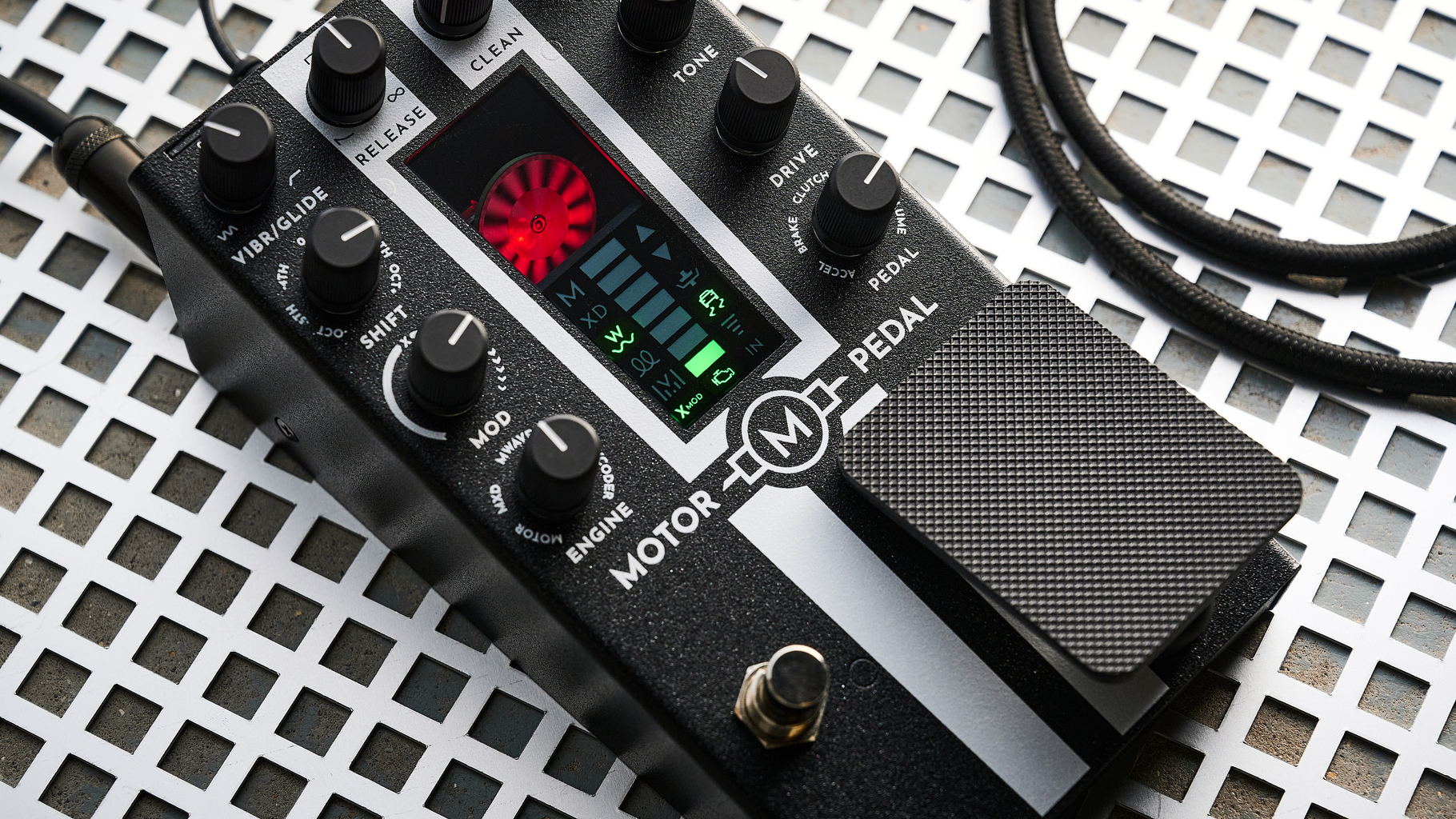 Review: Strymon Mobius Modulation Effect Pedal | Guitar World