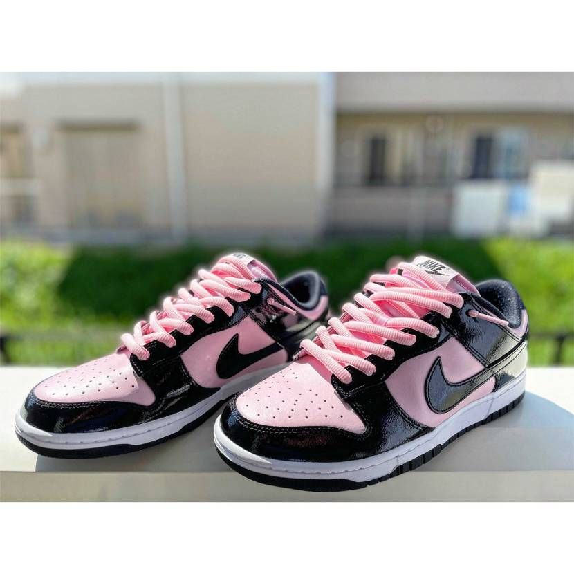 ナイキ ウィメンズ ダンク ロー エッセンシャル 