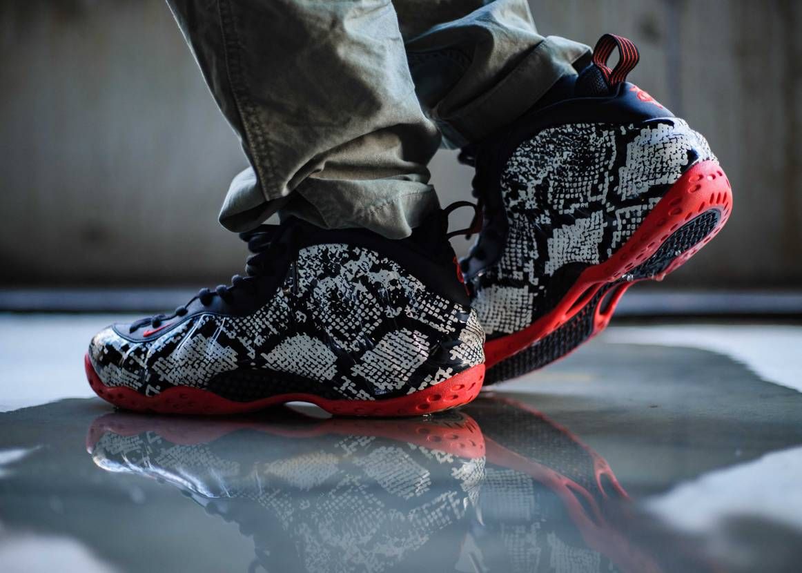 ナイキ エアフォームポジット ワン 