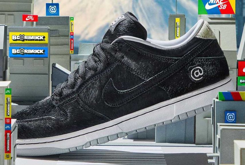 MEDICOM × NIKE SB REESE 抽選限定 400% Nike SB Dunk Low