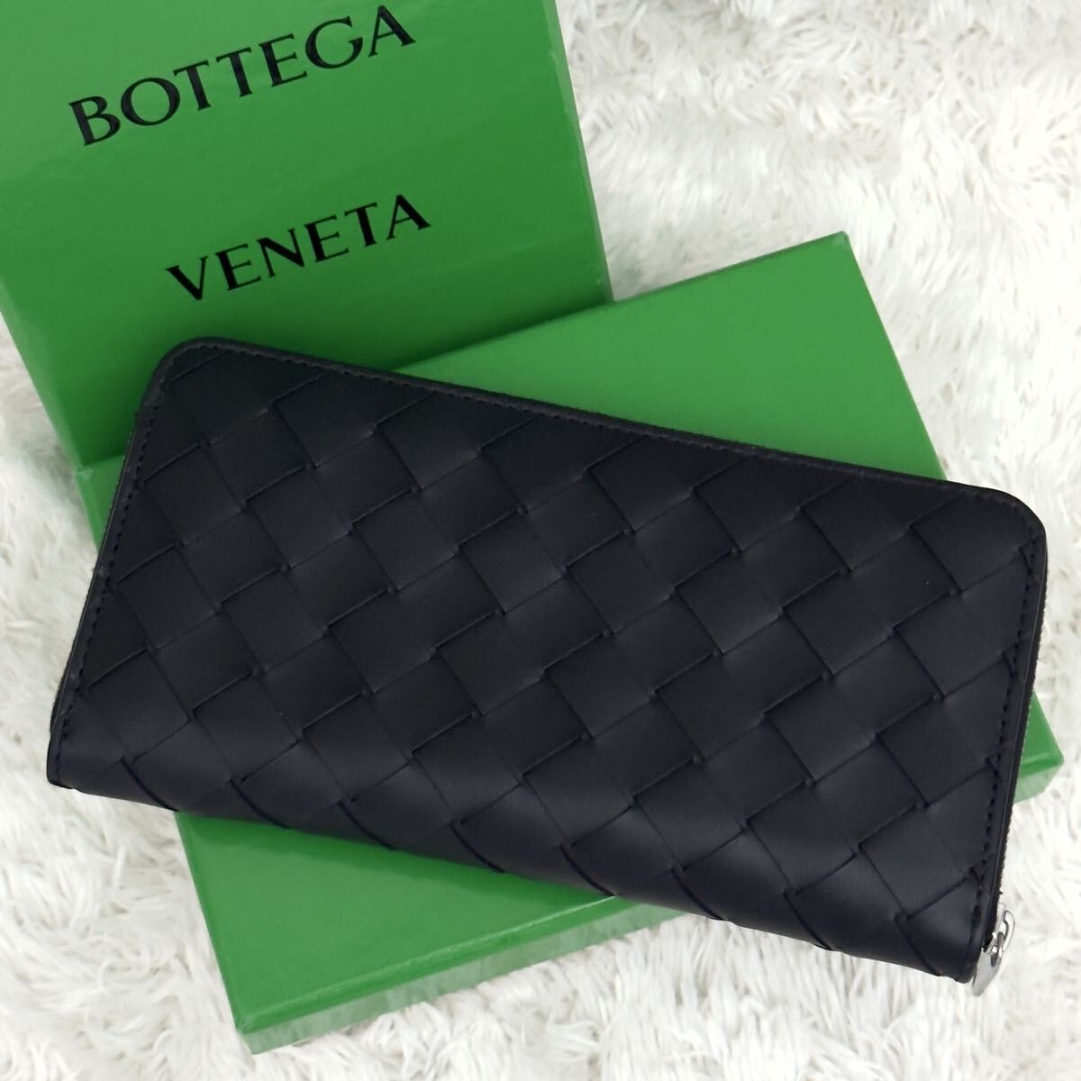 A (未使用に近い)】☆未使用級☆RFID内蔵 BOTTEGA VENETA ボッテガ