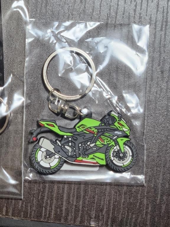 カワサキ(純正) ラバーキーホルダー のパーツレビュー | Ninja ZX-4RR