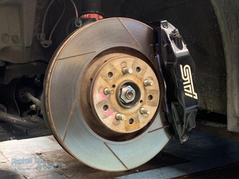 STI ブレンボブレーキキット(キャリパーキット) のパーツレビュー