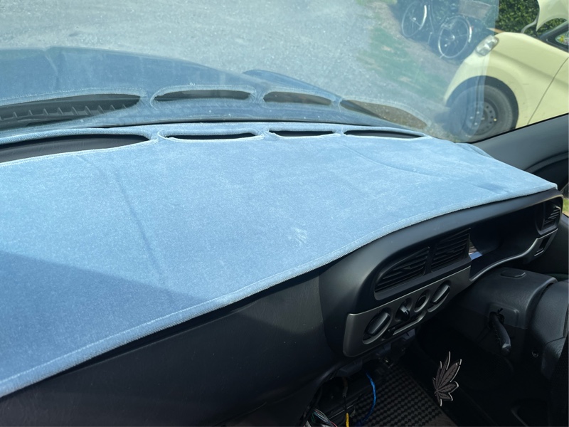 ムーンアイズ製ダッシュマット（ダイハツ ミラジーノ・L700/710系）by