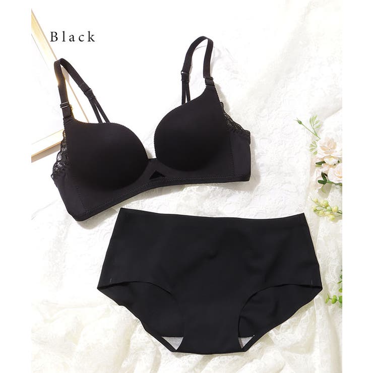 スカラップレース付き ソリッド シームレス 3/4 ブラ&ショーツ[品番