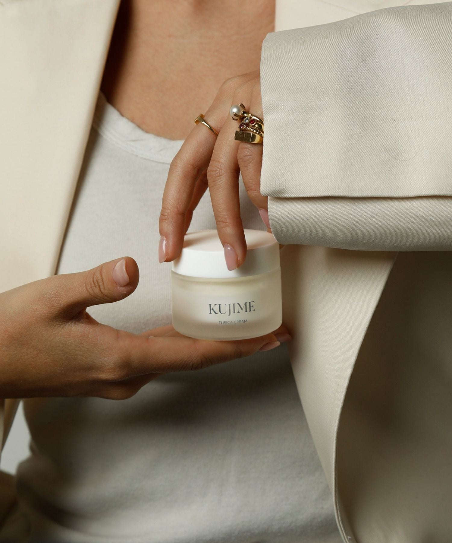 KUJIME - 先端医療で「美の最適解」をあなたの肌へ | Life and Beauty