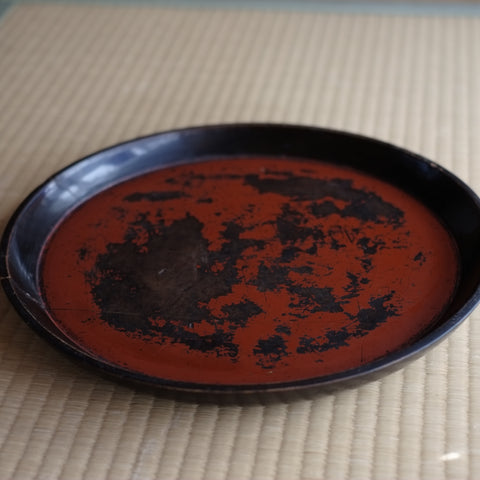 時代 抽象画 縁黒漆朱丸盆(江戸時代) – 逢季荘