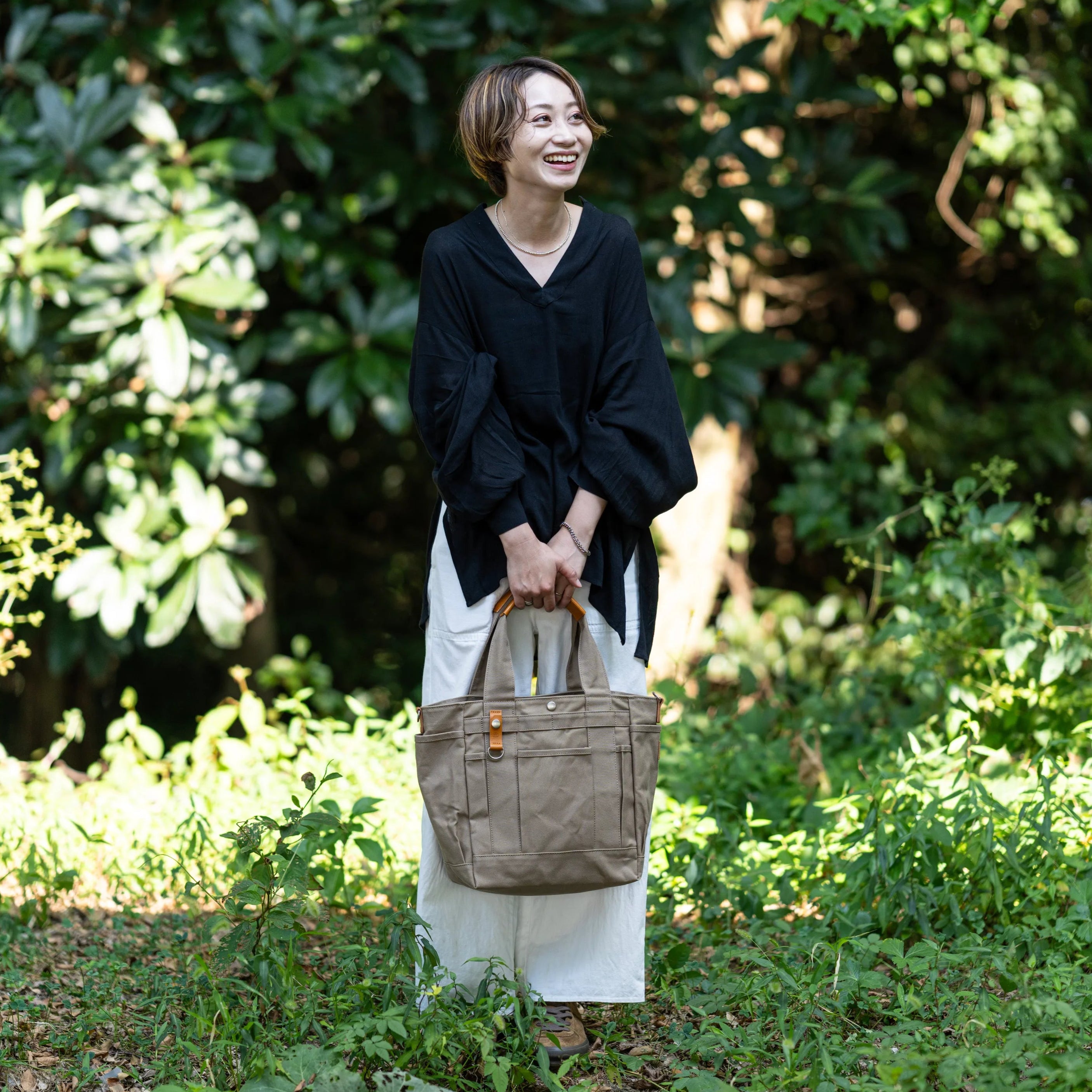 ポケットが沢山のガーデントート アーミーダック×栃木レザー grabe