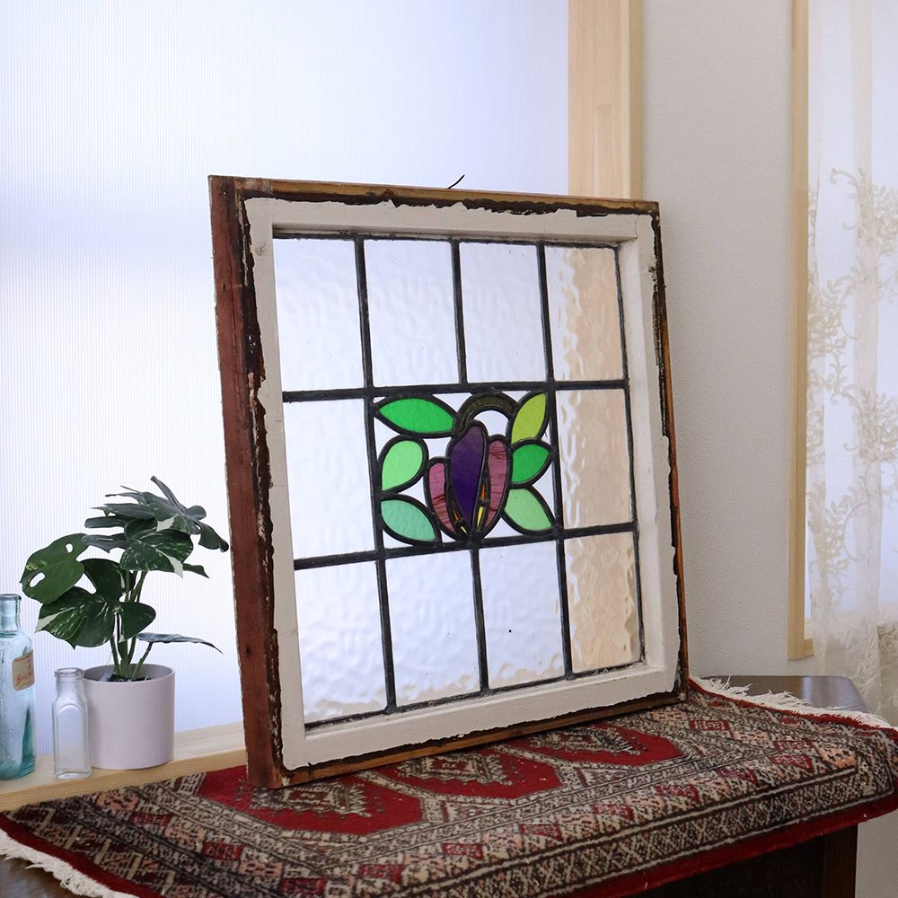 心奪われる鮮やかさ♪ ステンドグラス・アンティーク枠 VC110-103005