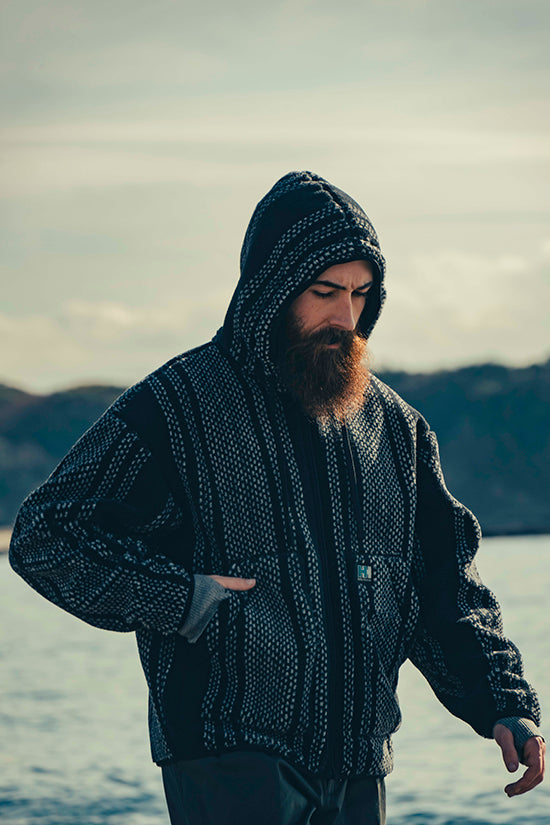 FEATURE 135 – DESCENDANT