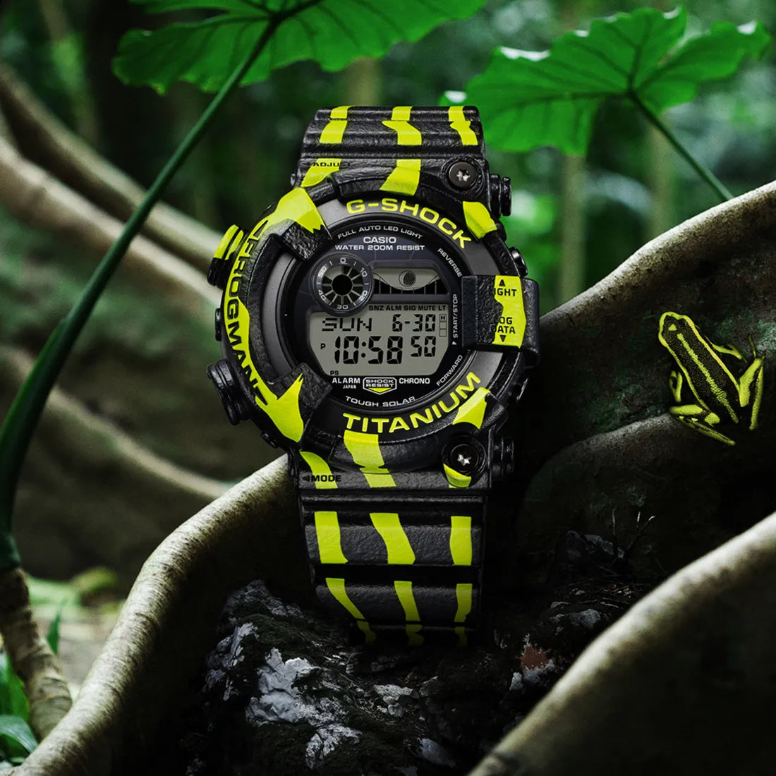 G-SHOCK FROGMAN 【GW-8200TPF】ファン待望のミスジヤドクガエルモデル