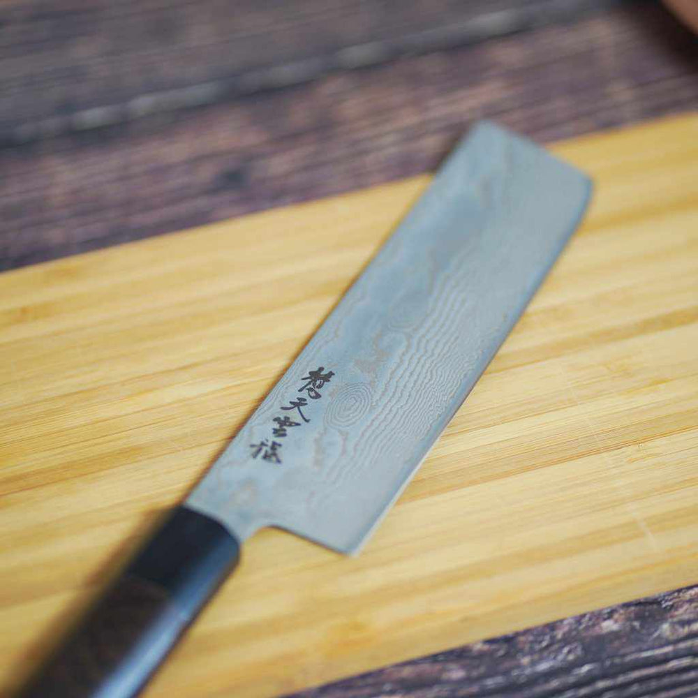 世界のプロが認める「龍泉刃物」がつくる包丁の魅力 | 伝統工芸品ならBECOS