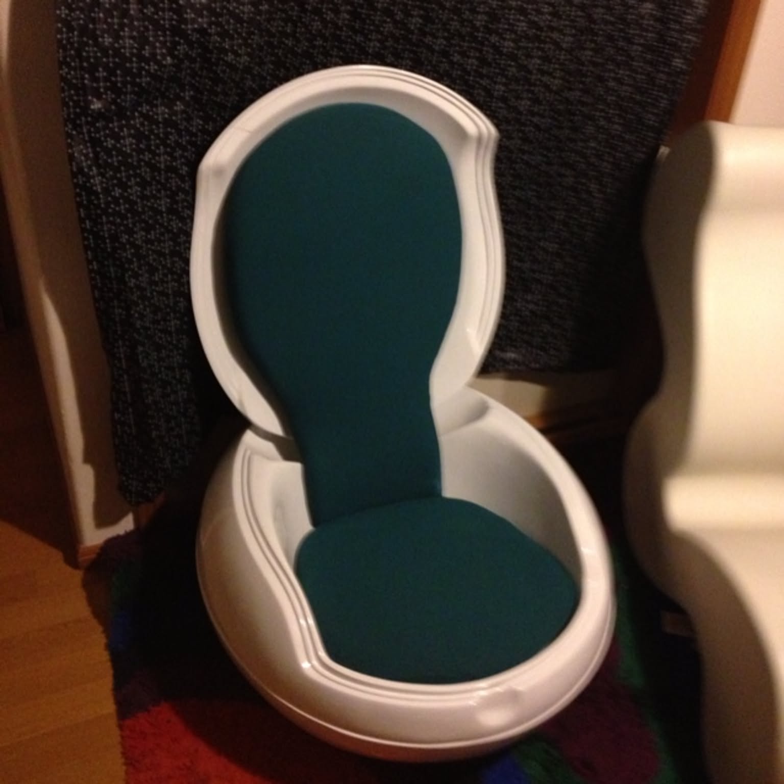 スペースエイジ ガーデンエッグチェアのおすすめ商品とおしゃれな実例