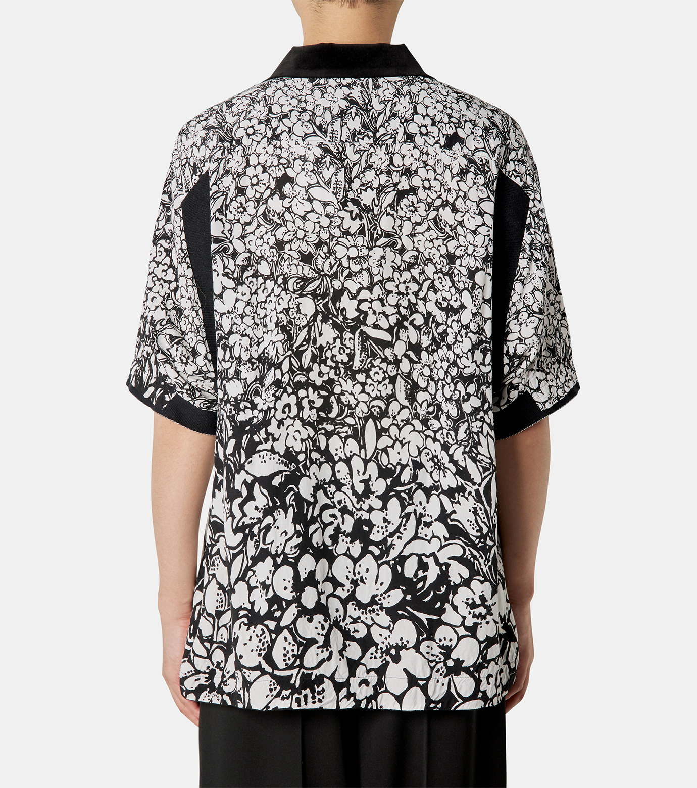 サカイ - sacai | Floral Print Shirt-Black-1の通販 | RESTIR リステア