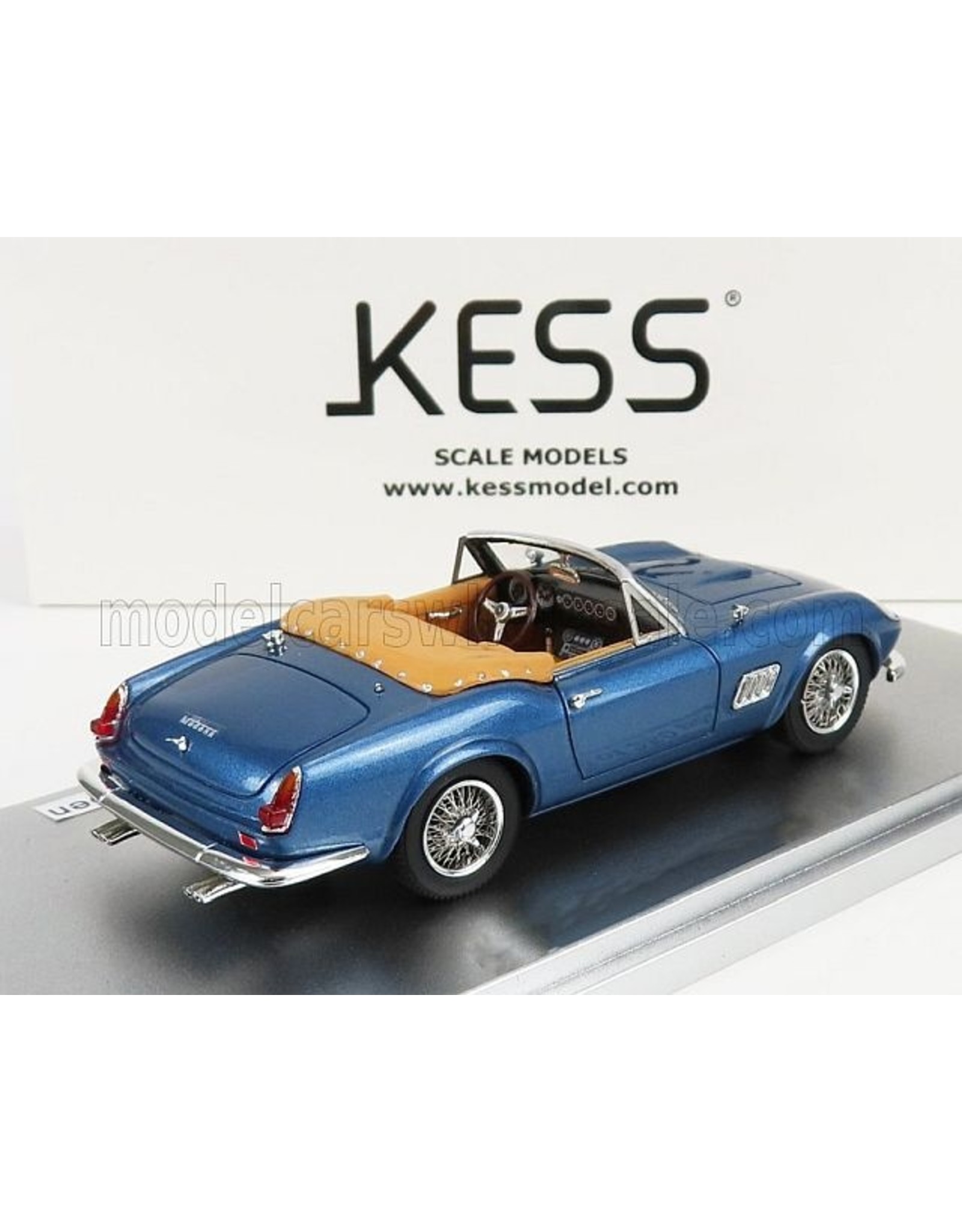 Art-Toys - Ferrari Modena 250 GT California open Spider(1961)light