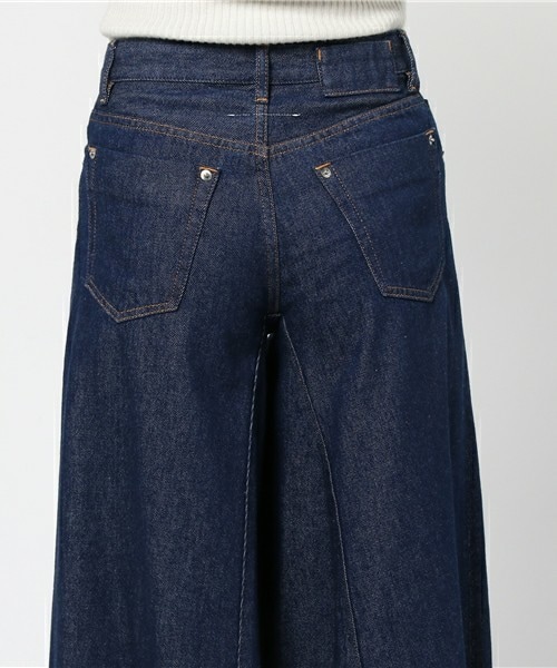 MM6 Maison Margiela（ｴﾑｴﾑｼｯｸｽ ﾒｿﾞﾝ ﾏﾙｼﾞｪﾗ）の「MM6 スーパーワイド