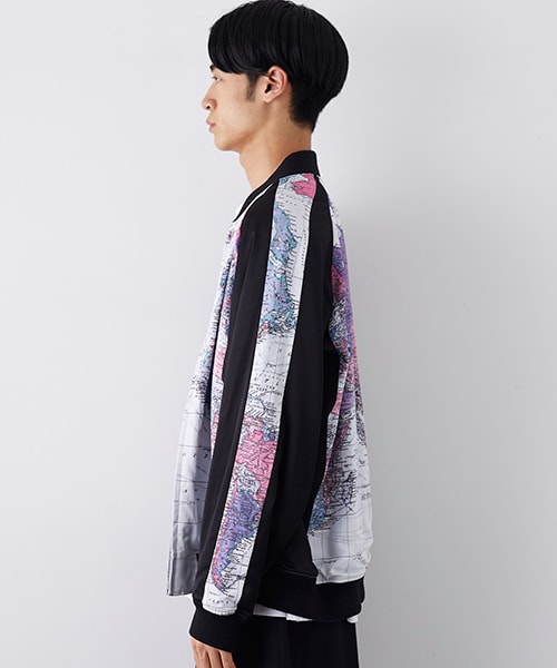 LAD MUSICIAN（ラッドミュージシャン）の「リバーシブルスカジャン