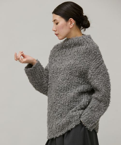 Curensology（カレンソロジー）の「カーリーウールニットプルオーバー