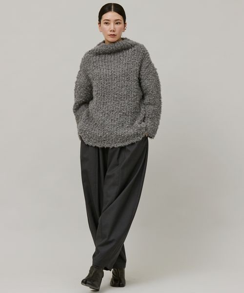 Curensology（カレンソロジー）の「カーリーウールニットプルオーバー