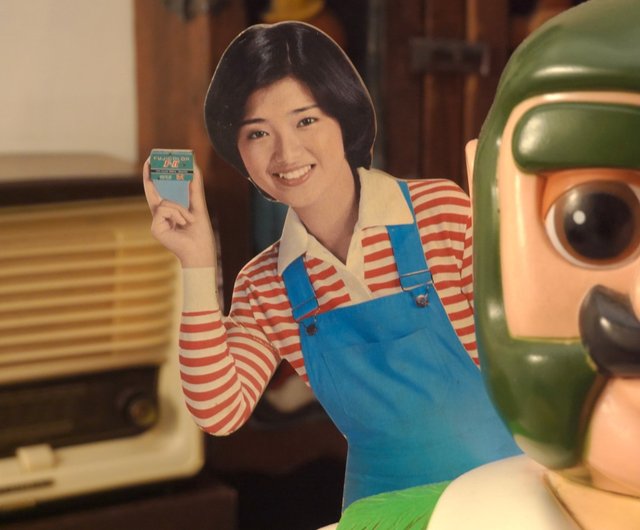 台湾 日本製フジカラーフィルムキャビネット店頭展示・販売促進棚