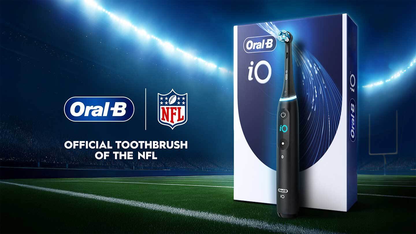 Oral-B iO Series 6 Electric Toothbrush, Black Lava | Oral-B