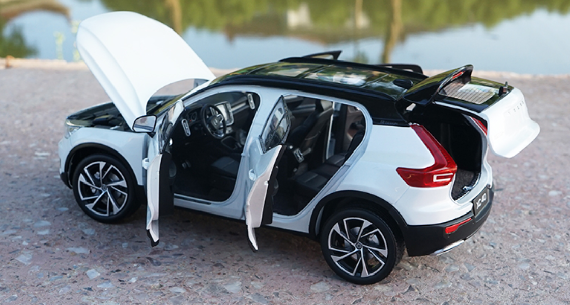 1/18 Dealer Edition Volvo XC40 XC 40 (White) Diecast Car Model
