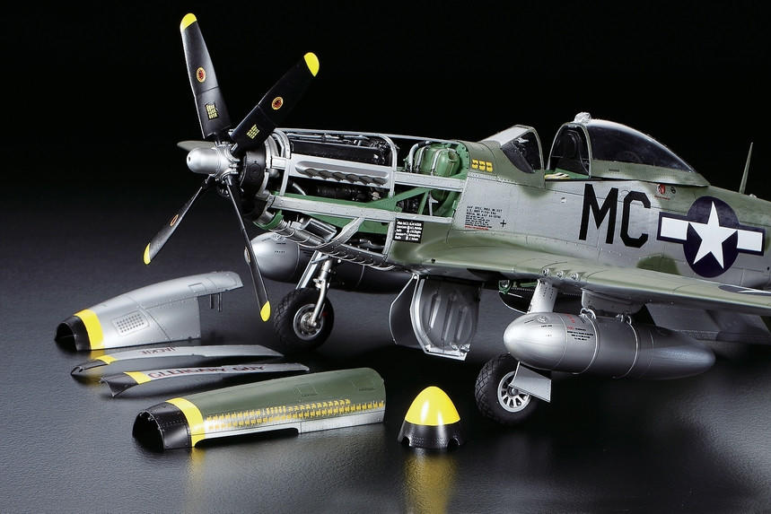 1/32 Tamiya P-51D Mustang Plastic Model Kit - Squadron.com