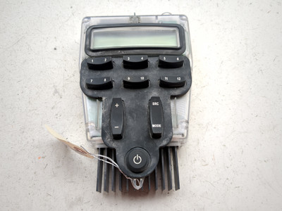 08-15 Victory Vision Tour Radio Stereo Console Module 2411676