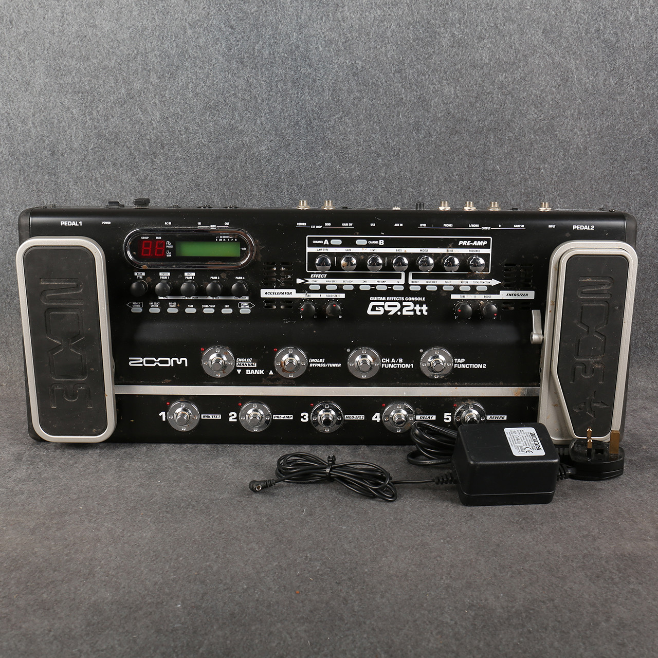 Zoom G9.2tt Twin Tube Guitar Effects Console Power Supply 2nd Hand